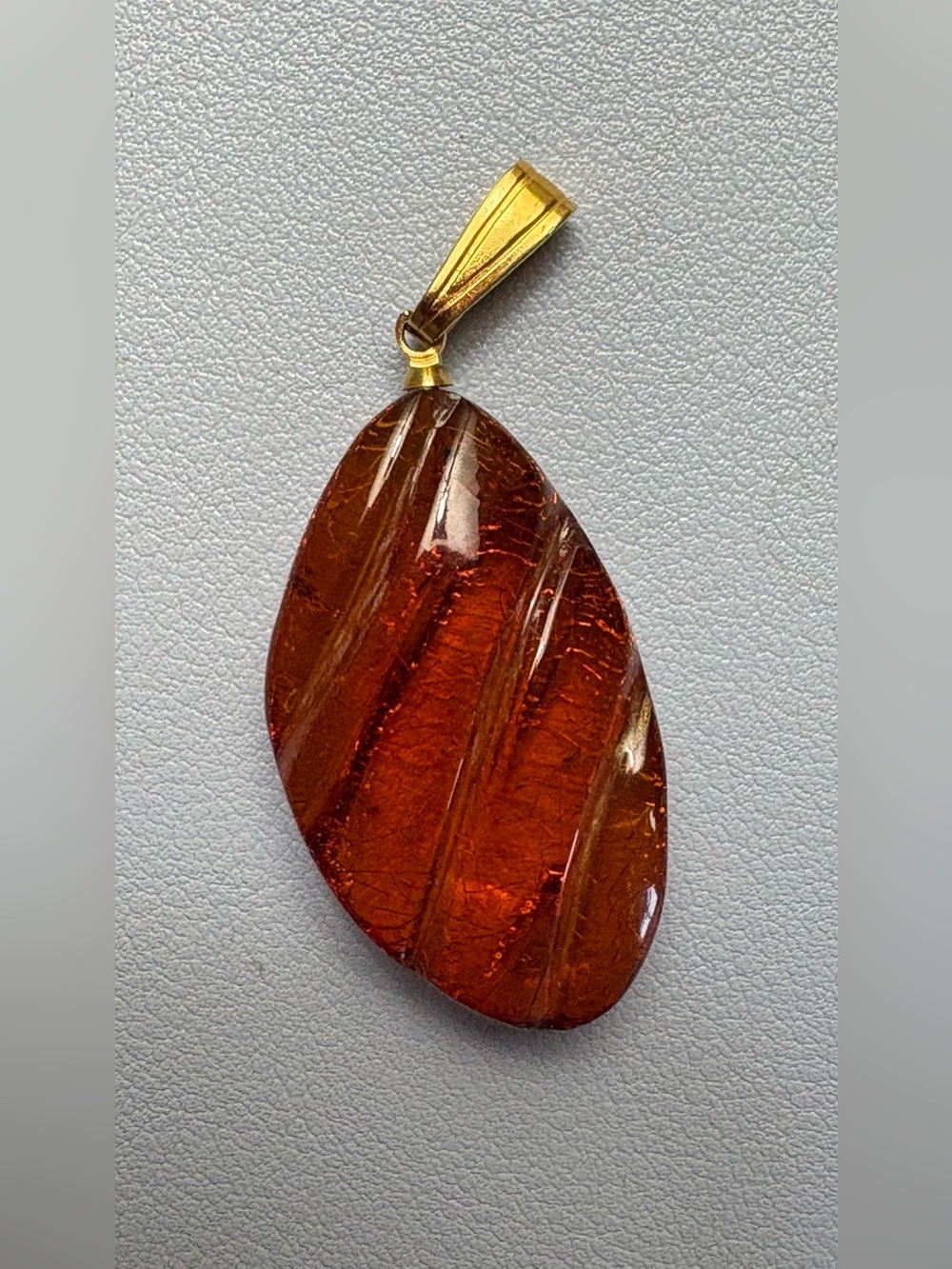 Vintage Amber lightweight Art Deco Pendant RARE
